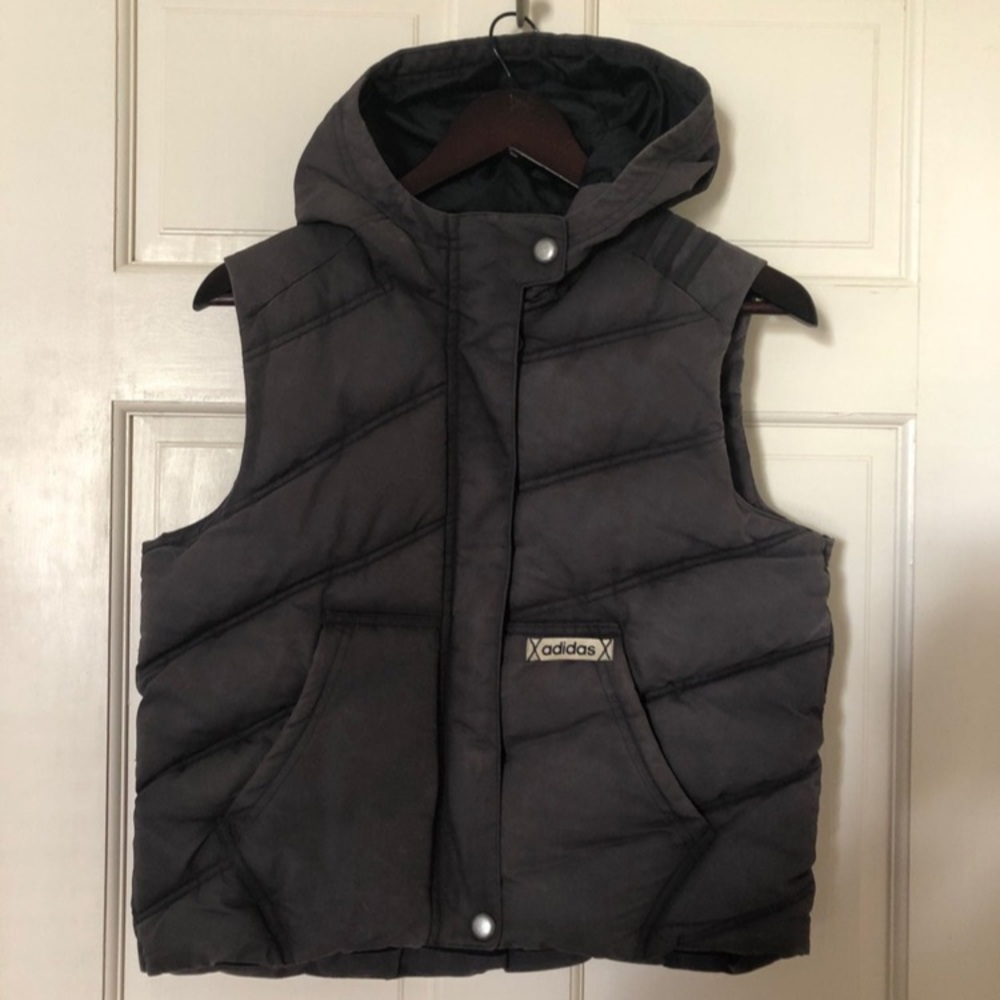 Adidas Size Small Women’s Winter Vest
